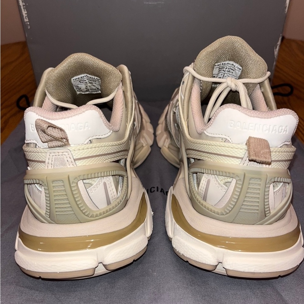 Balenciaga Track 2 Sneaker - Picture 5 of 8
